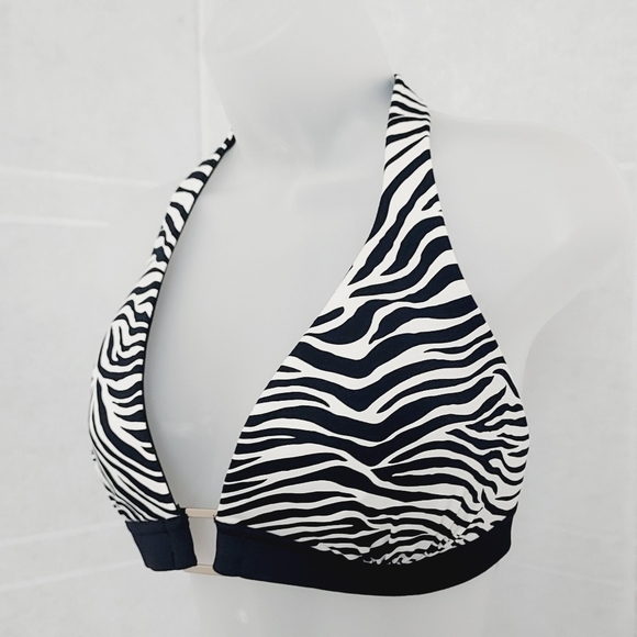 ⤵️WHBM Swim Top zebra print halter style *size XL❤️ - Picture 7 of 15